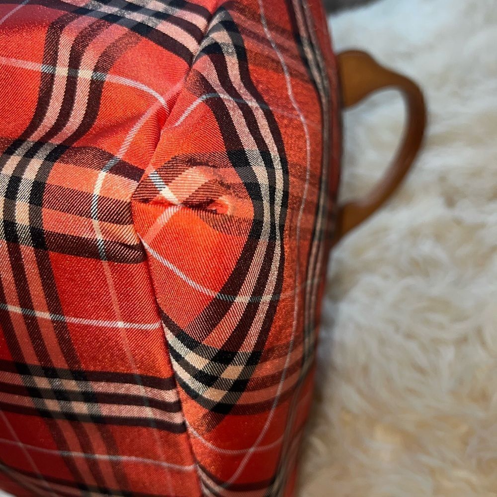 AUTH BURBERRY BAG IN RED/ORANGE!!!! - Picture 7 of 15